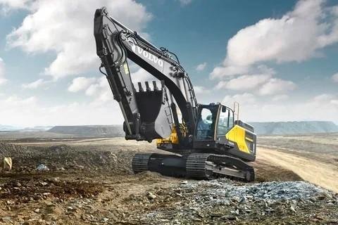 global crawler excavator market to surpass usd 65 billion by 2033