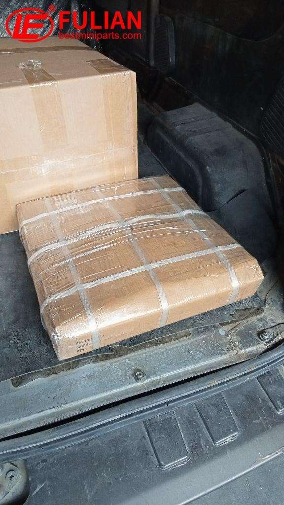 to italy, bottom rollers for kubota u25 3 shipped (1)