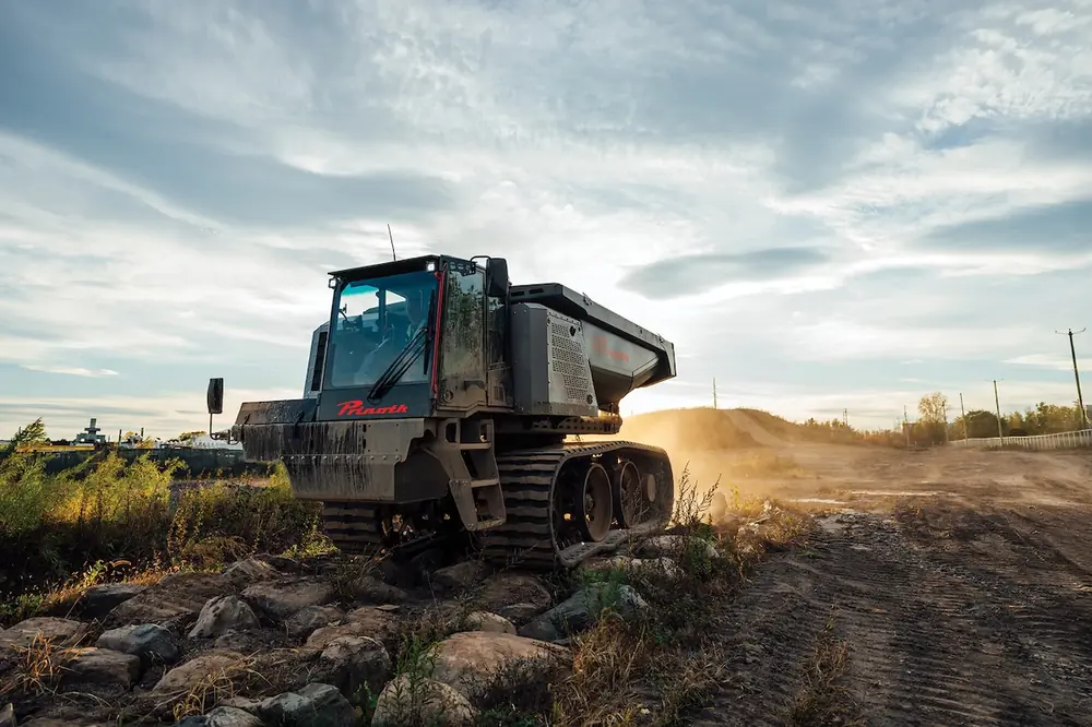 usa prinoth panther t23r crawler carrier shipment highlights strong supply capability