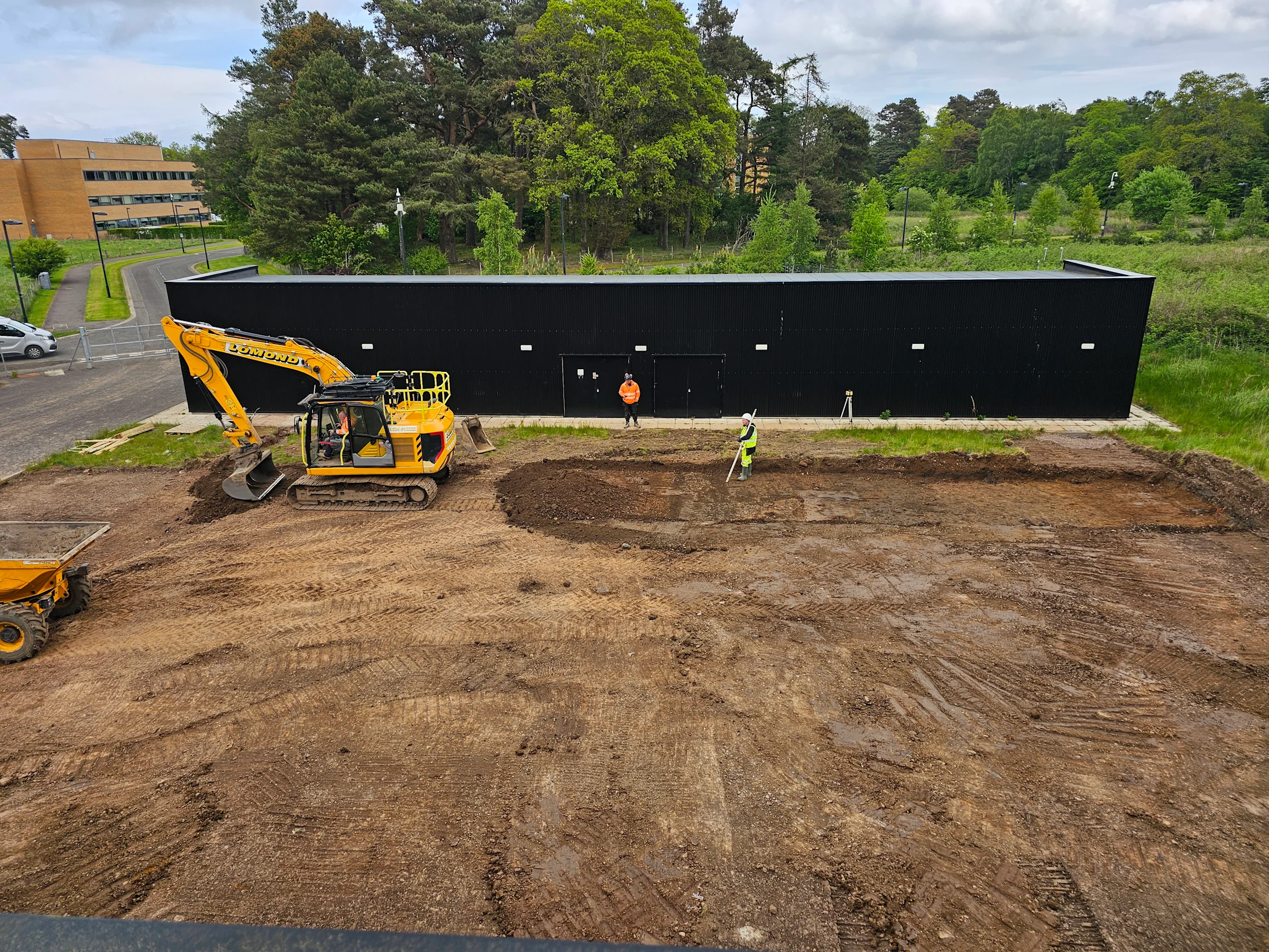 uk national supercomputer project begins highlights growing demand for excavator parts and undercarriage systems in mega infrastructure construction